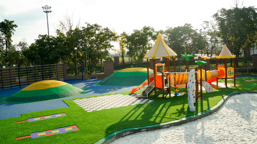 游樂(lè)園?playground