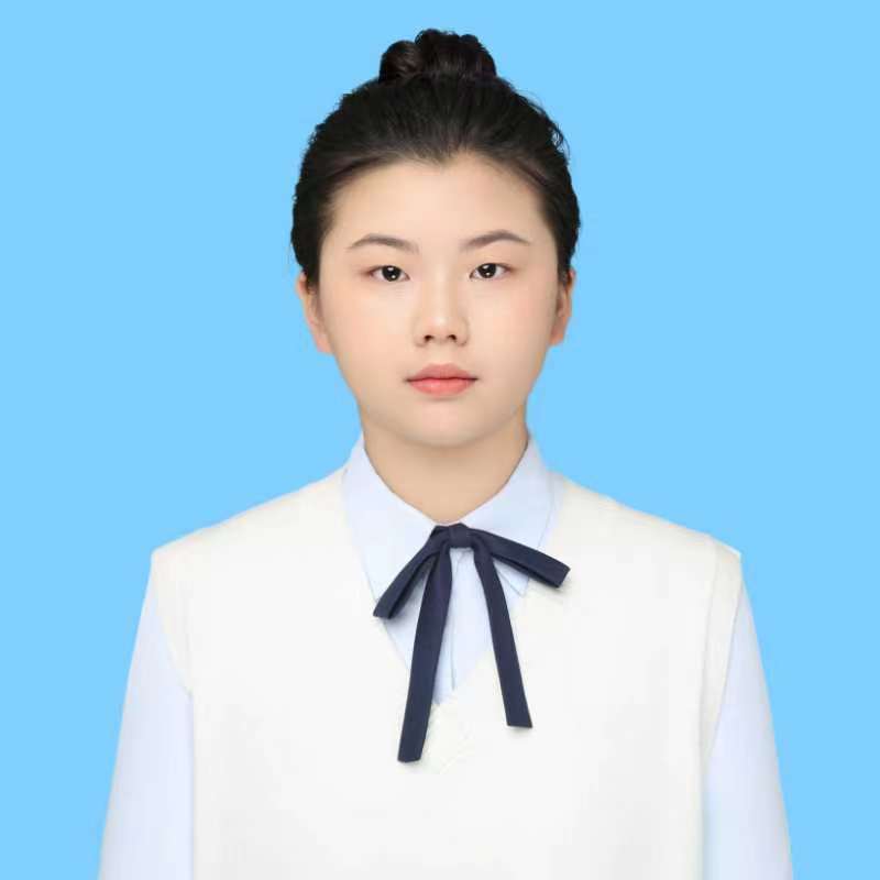 龍藝夏.jpg