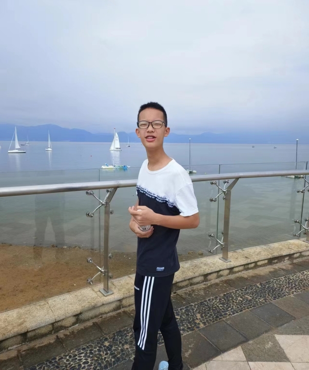 曹鉦涿.jpg